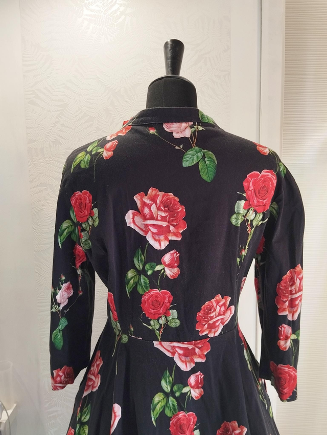 Robe Hearts Roses Black Red Roses T42/44