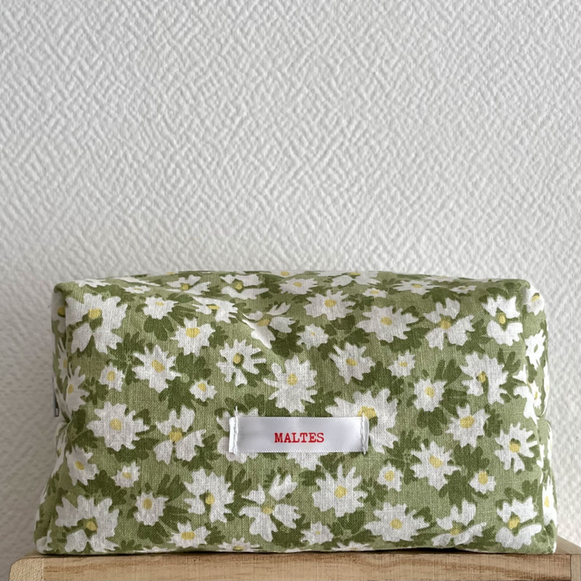 Trousse cube printemps