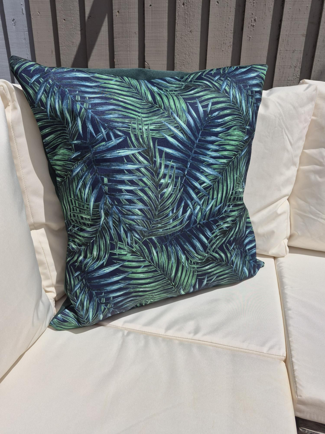 Outdoor Green Leaf Cushion Cover