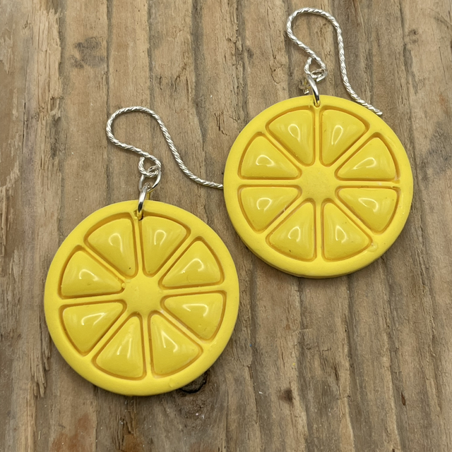 Large glazed lemon slices 
