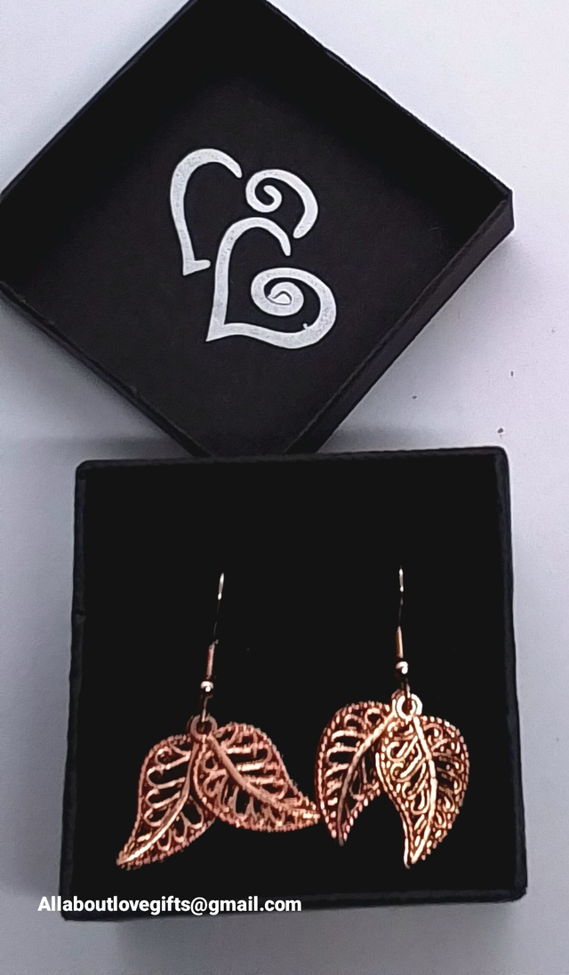 Earings Pendant Design Rose Gold plated.