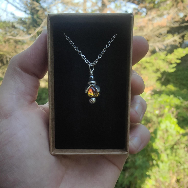 Pendentif "Bourgeon" Rouge, Orange, Jaune