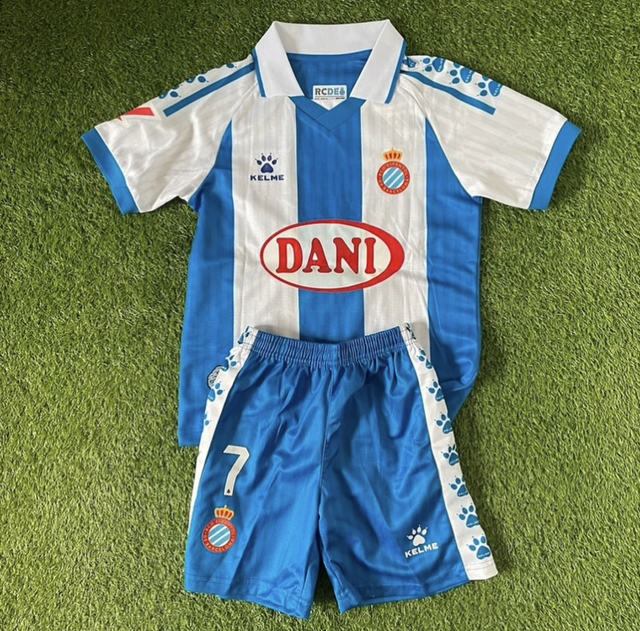 Conjunto camiseta + pantalón NIÑOS 1ª RCD Espanyol - 25-26