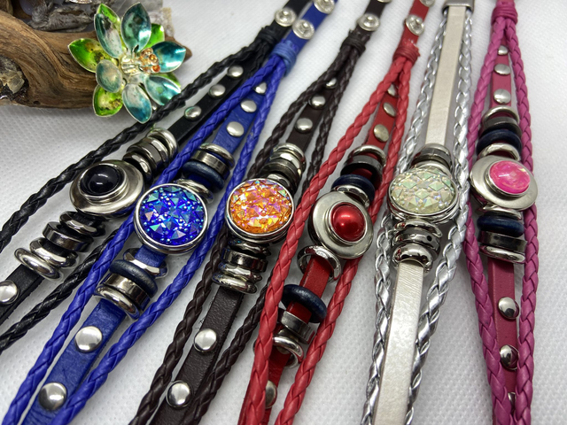 SNAP-IT Bracelets