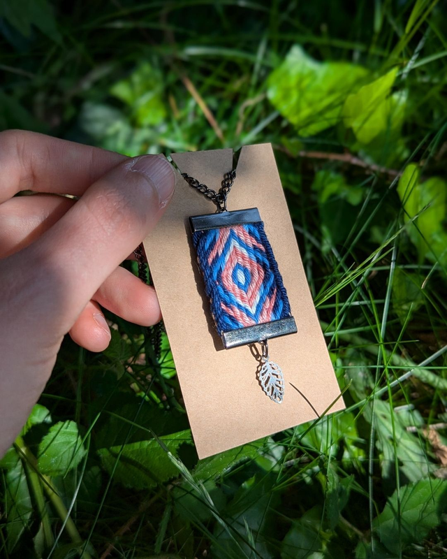 Kaléidoscope Queer ~ Pendentif trans