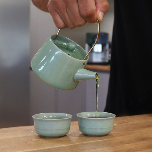 Herbal Jade Teapot Set - Pot &amp; Two Cups 