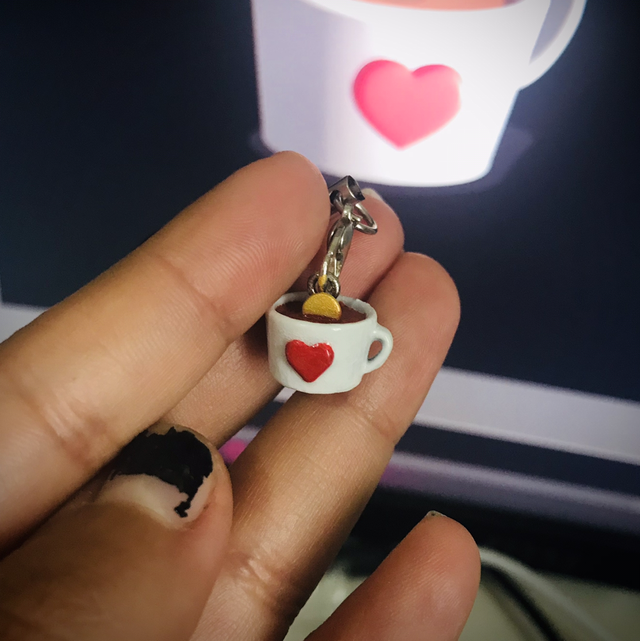 Llavero personalizado en resina 3D