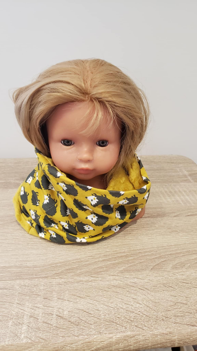 tour de cou bébé hérisson