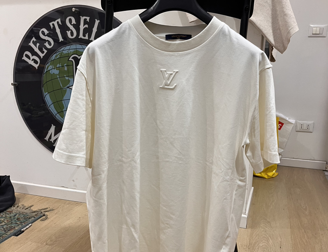 Louis Vuitton t-shirt size L pre-owned