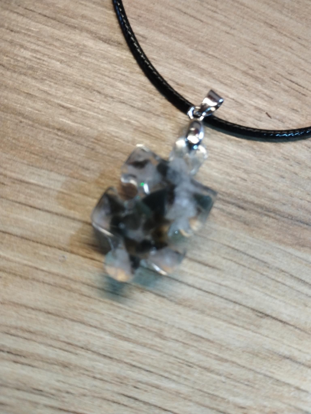 Pendentif puzzle 
