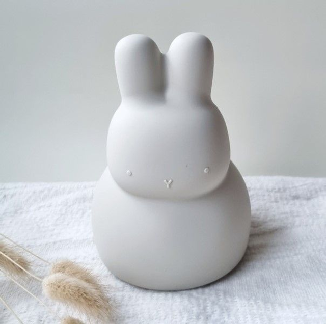 Tirelire souple en silicone - Lapin Beige - RAMMELAARTJE