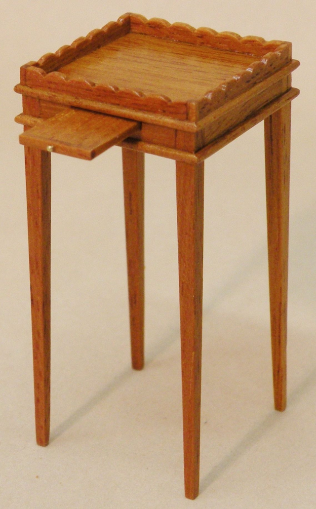 WW Hepplewhite Urn Stand KIT