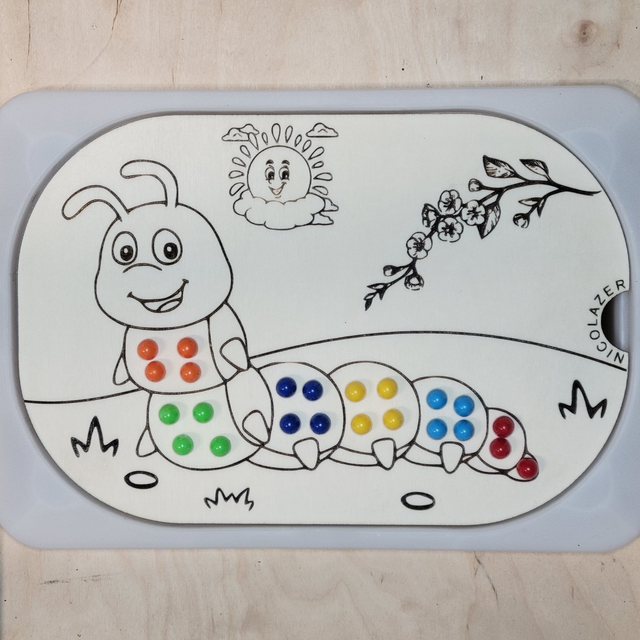 Insert sensoriel bois compatible trofast &quot;la chenille joyeuse&quot;