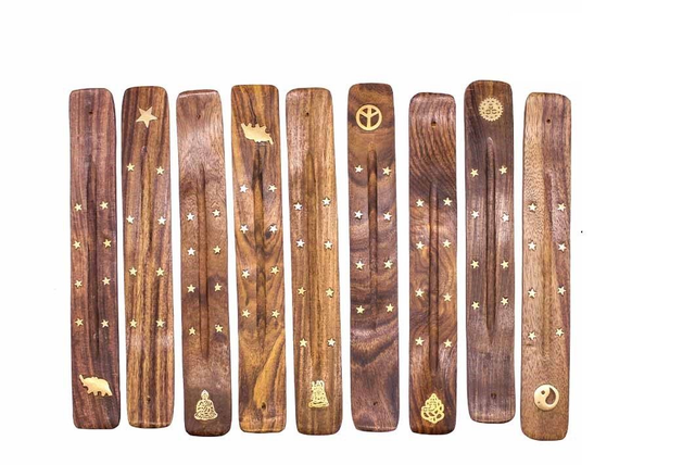 Porte encens en bois