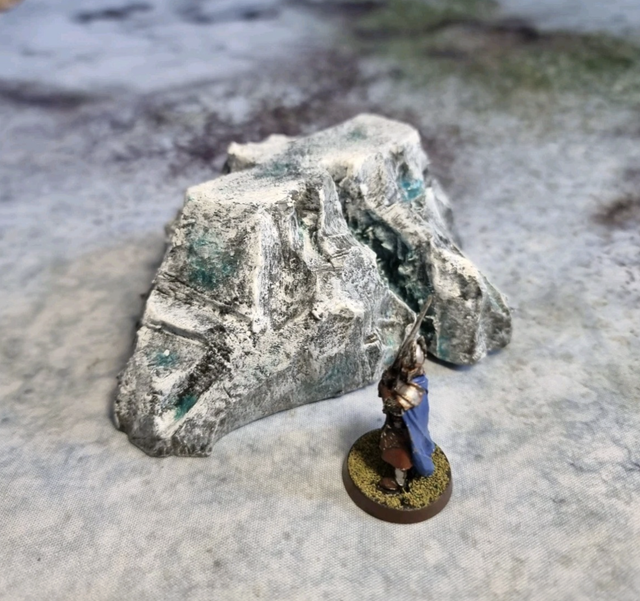 Ready-to-play ice / snow rock set