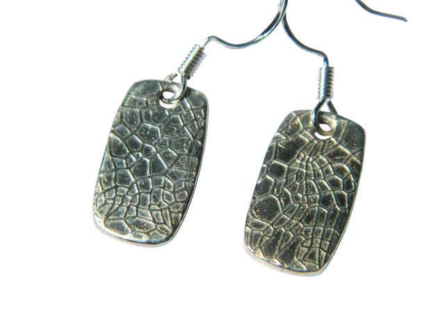 Textured round rectangle drop earrings