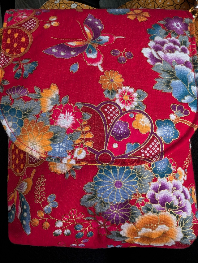 Sacoche Bandoulière "Jardin Impérial" – Tissu Japonais Rouge &amp; Or