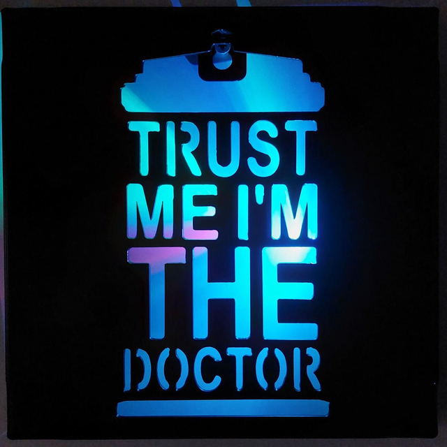 Trust Me I&#039;m The Doctor Lightbox 