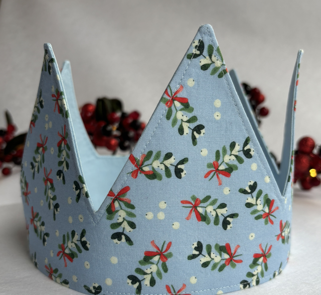 Mistletoe Christmas Crown