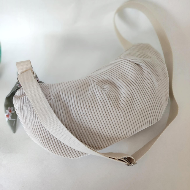 Sac LUNA dim2 banane - demi lune