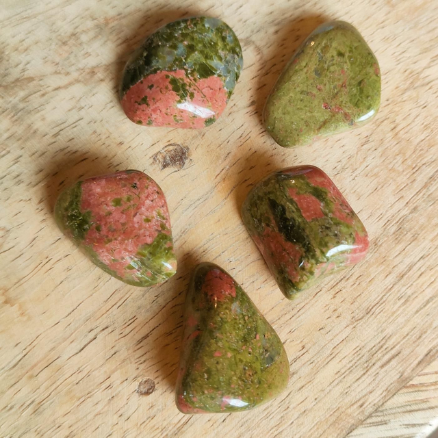 Pierre roulée Unakite A