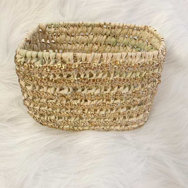 Petite panière à sequin dorés