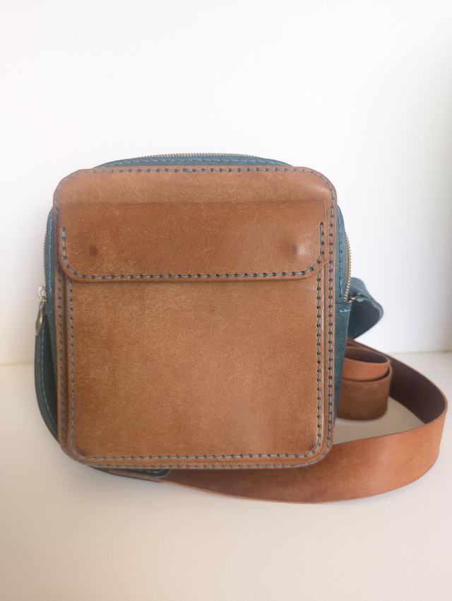 Sacoches 3 poches + 1 Rabat.