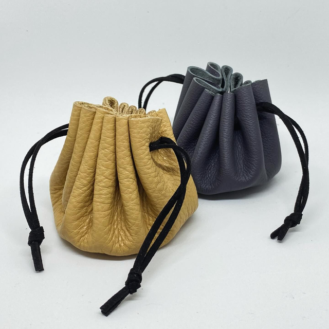 Bourse en cuir