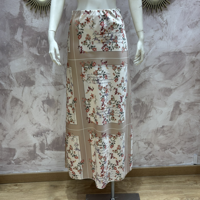 Falda de raso estampada