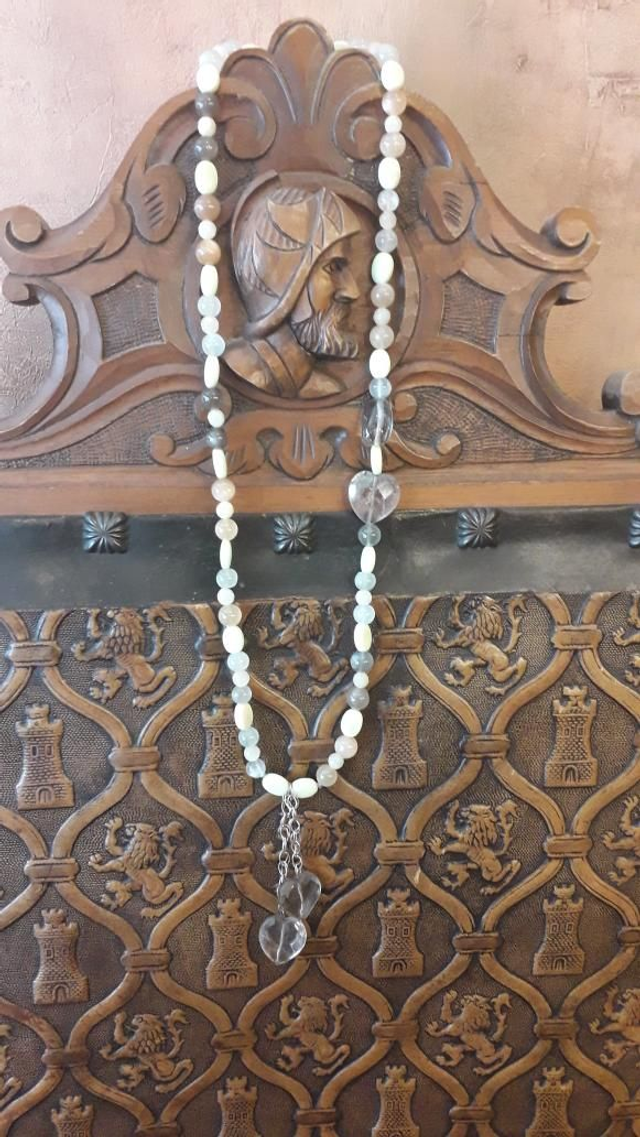 Sautoir pierre de lune, magnétite,quartz landes, quartz fumé, vermeil