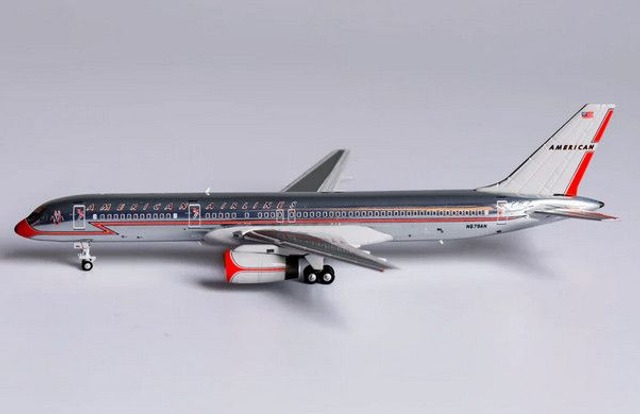 1/400 Boeing 757-200 American Airlines retro-livery N679AN