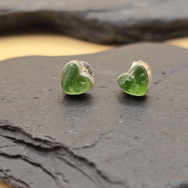 925 Studs Heart Earrings with Scottish Seaglass in Sterling Silver