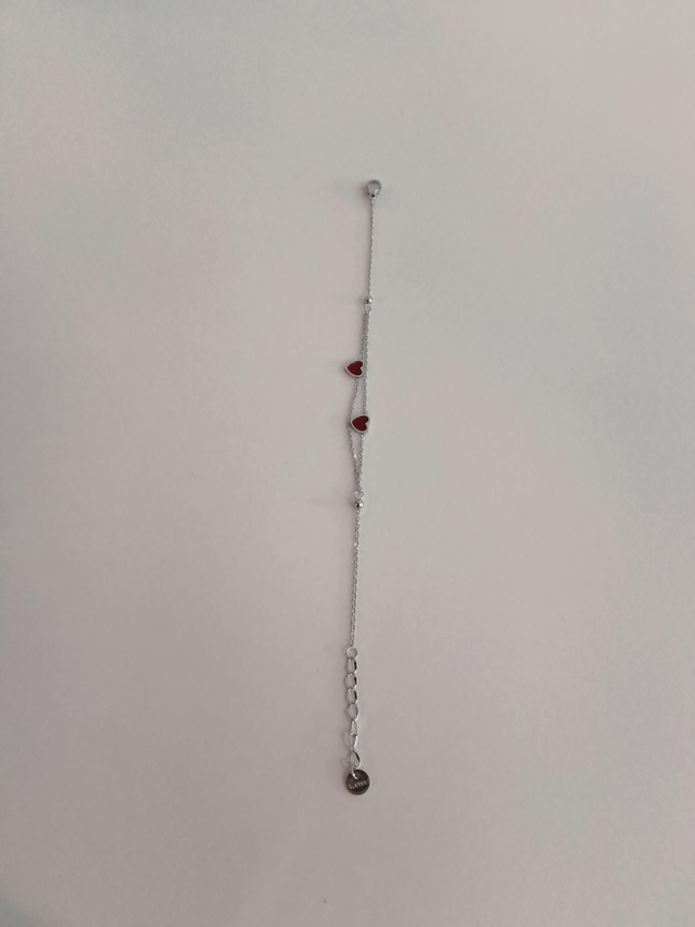 Rode hartjes zilverkleurig