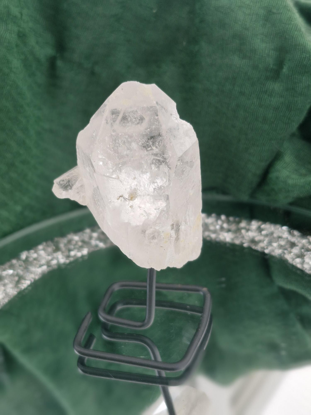 Clear quartz on stand