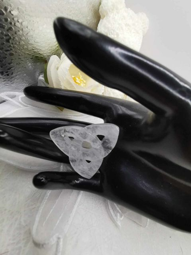 Nœud Celtique en Quartz Clair 