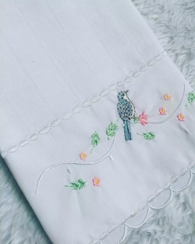 Fraldas  de boca passarinho