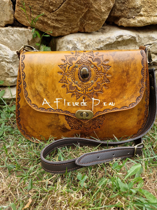 Sac 100% cuir pierre oeil de tigre