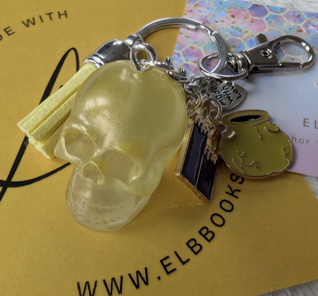 Mini Skull Keyring (Yellow / Cauldron Charm)