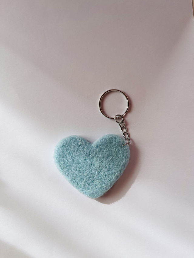 Llavero de corazón azul