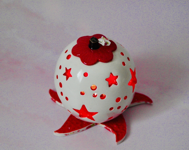 Photophore boule de Noël "étoile" en céramique