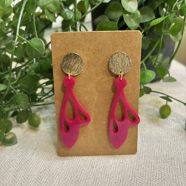 Boucles d’oreilles résine rose et doré
