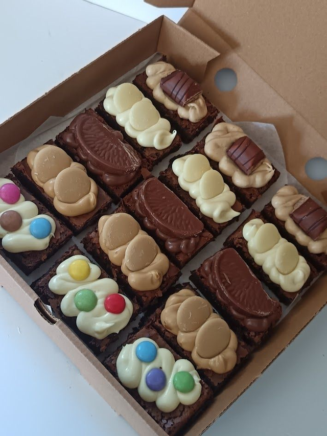 15 piece brownie box.