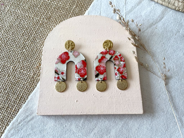 Boucles d’oreilles Arche et pampilles - Couleurs variées (doré)