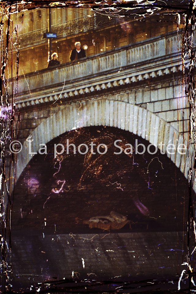 création, photographie expérimental : "seine-Paris" : Sous Le Pont