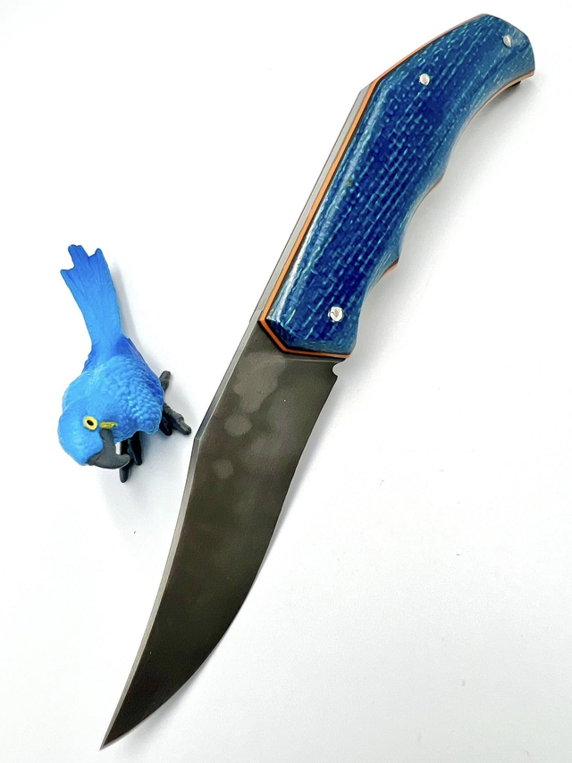 49ème Mutin, cran forcé, micarta bleu