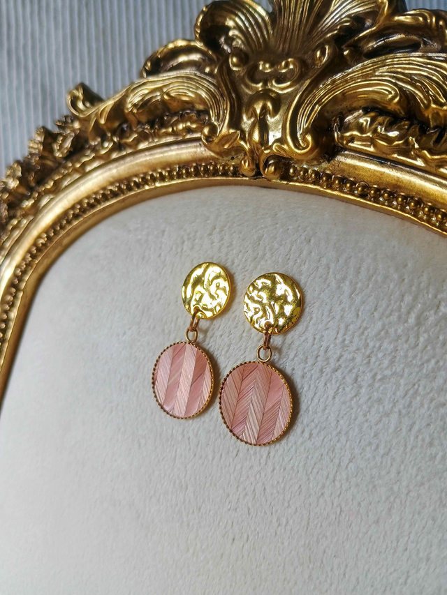Boucles d'oreilles MARTELÉE Chevron nude