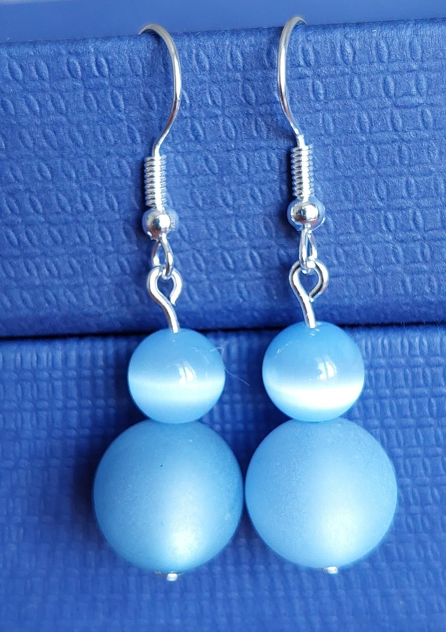 Boucles d&#039;oreilles bleues 