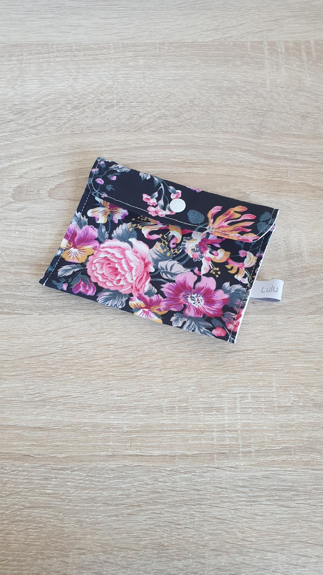 Pochette imperméable rose noir 