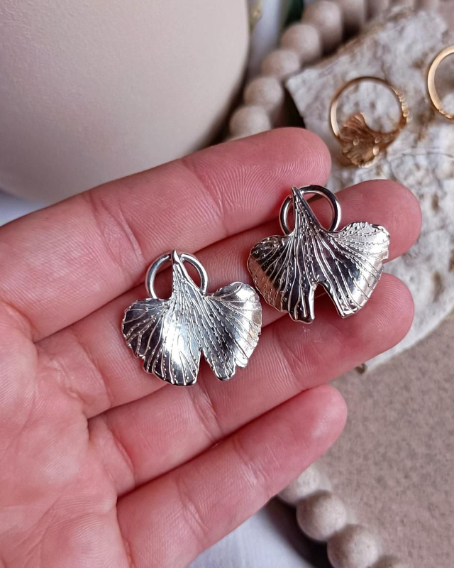 Orecchini Gingko cerchio