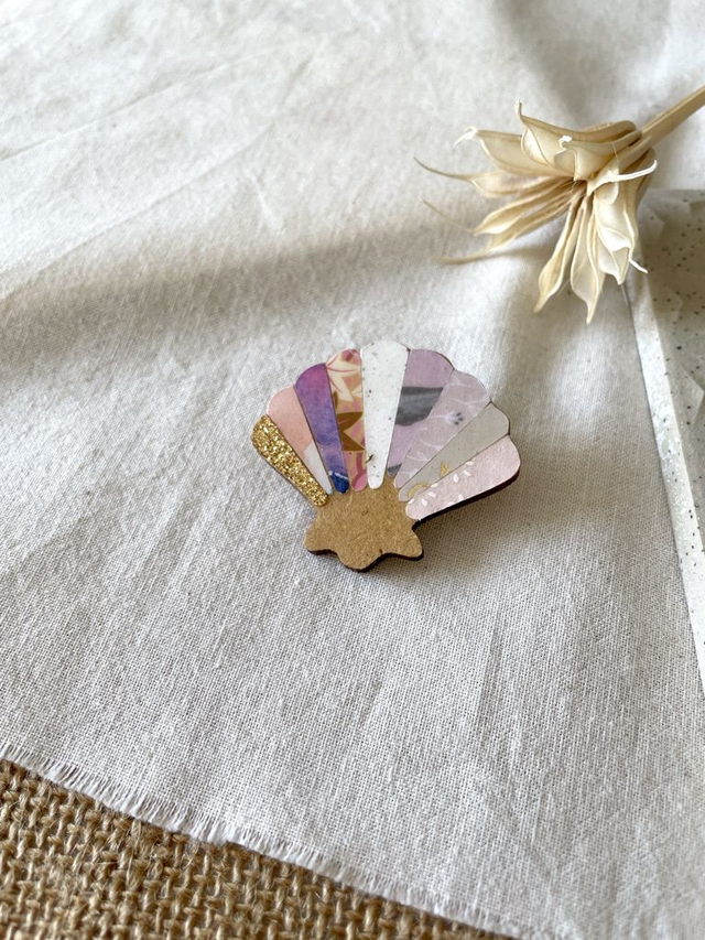 Broche Coquillage paillettes or